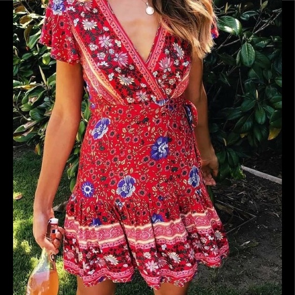 Dresses & Skirts - Red and Blue Floral Rap Dress